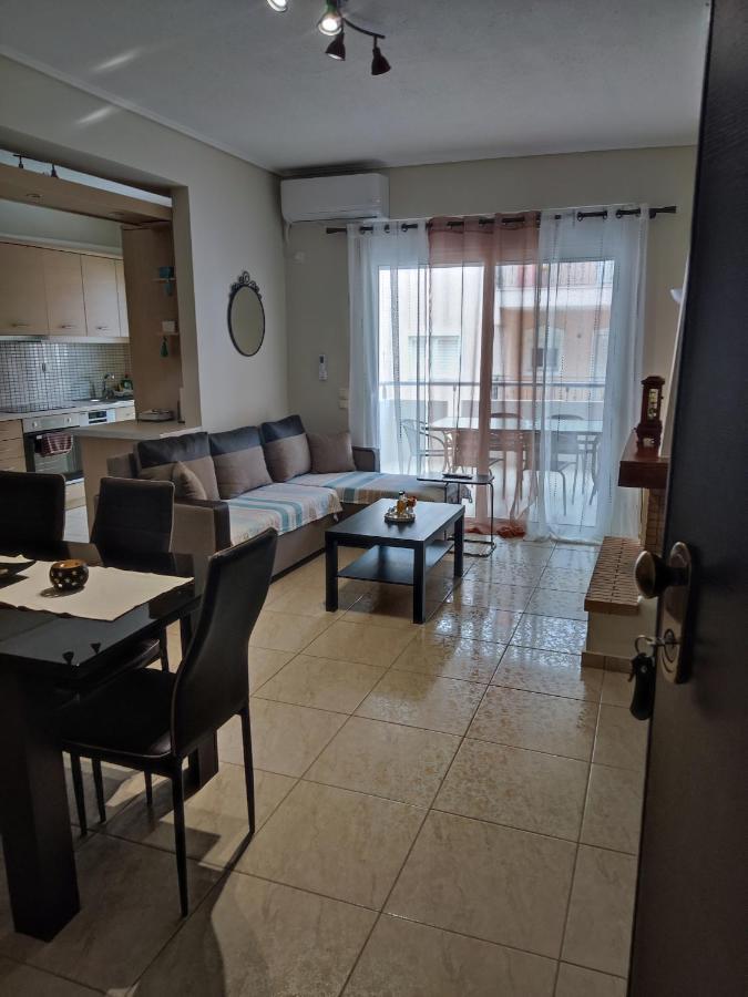 A&J Apartments Or Rooms Athens Airport Markópoulon Exteriér fotografie